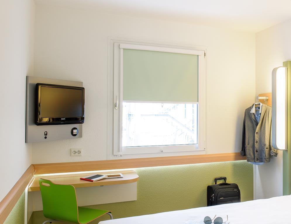 Ibis Budget Frankfurt Offenbach Sued Ruang foto